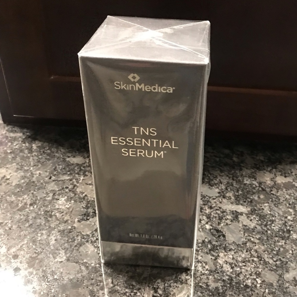 TNS Essential Serum